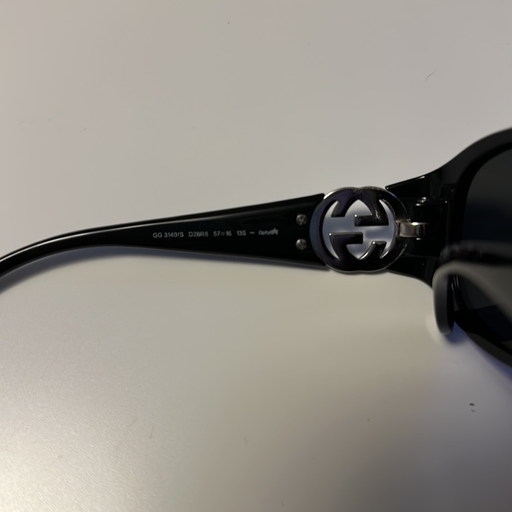 Gucci sunglasses - Picture 6 of 12
